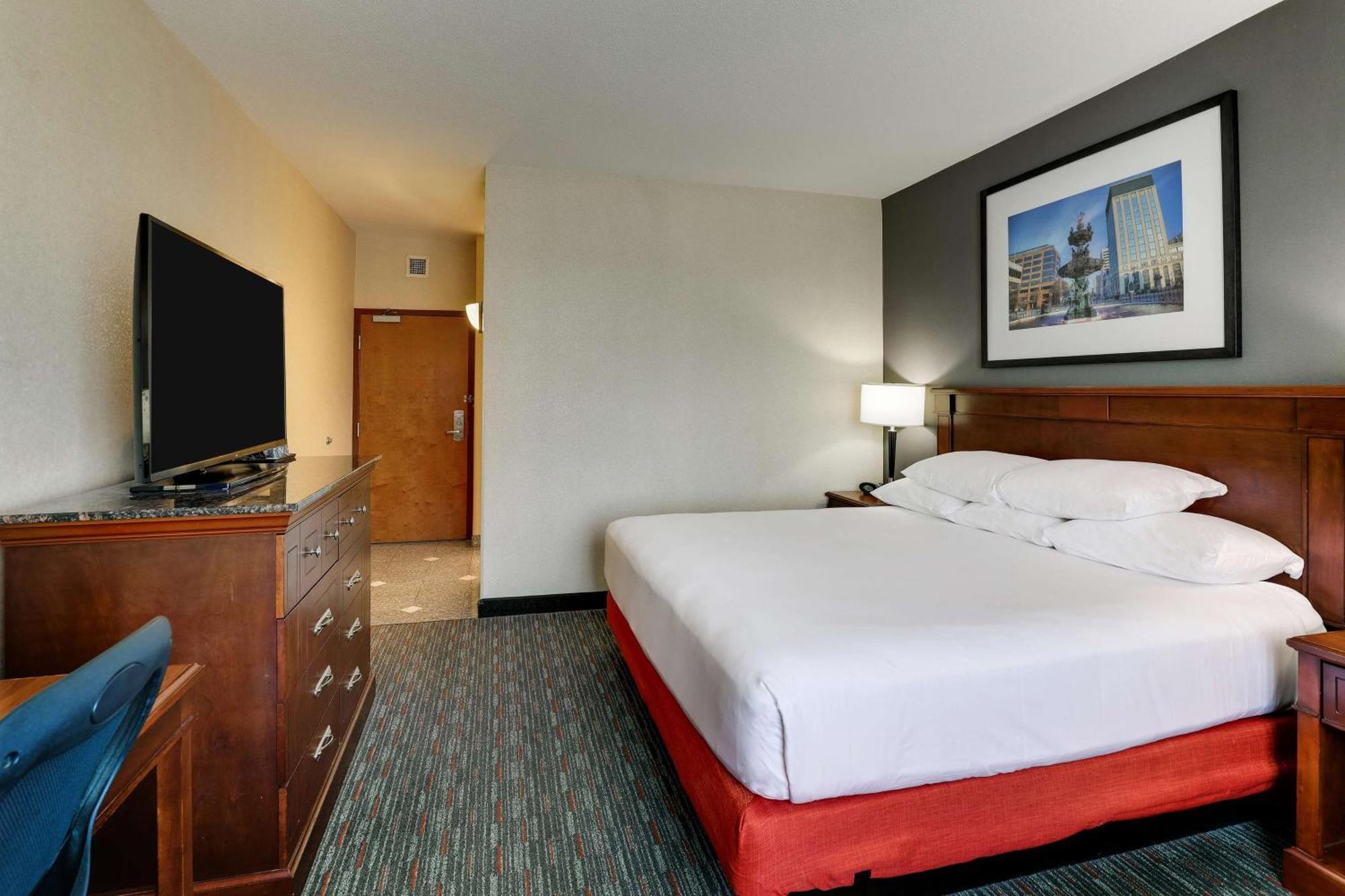 Drury Inn & Suites Монтгомери Экстерьер фото