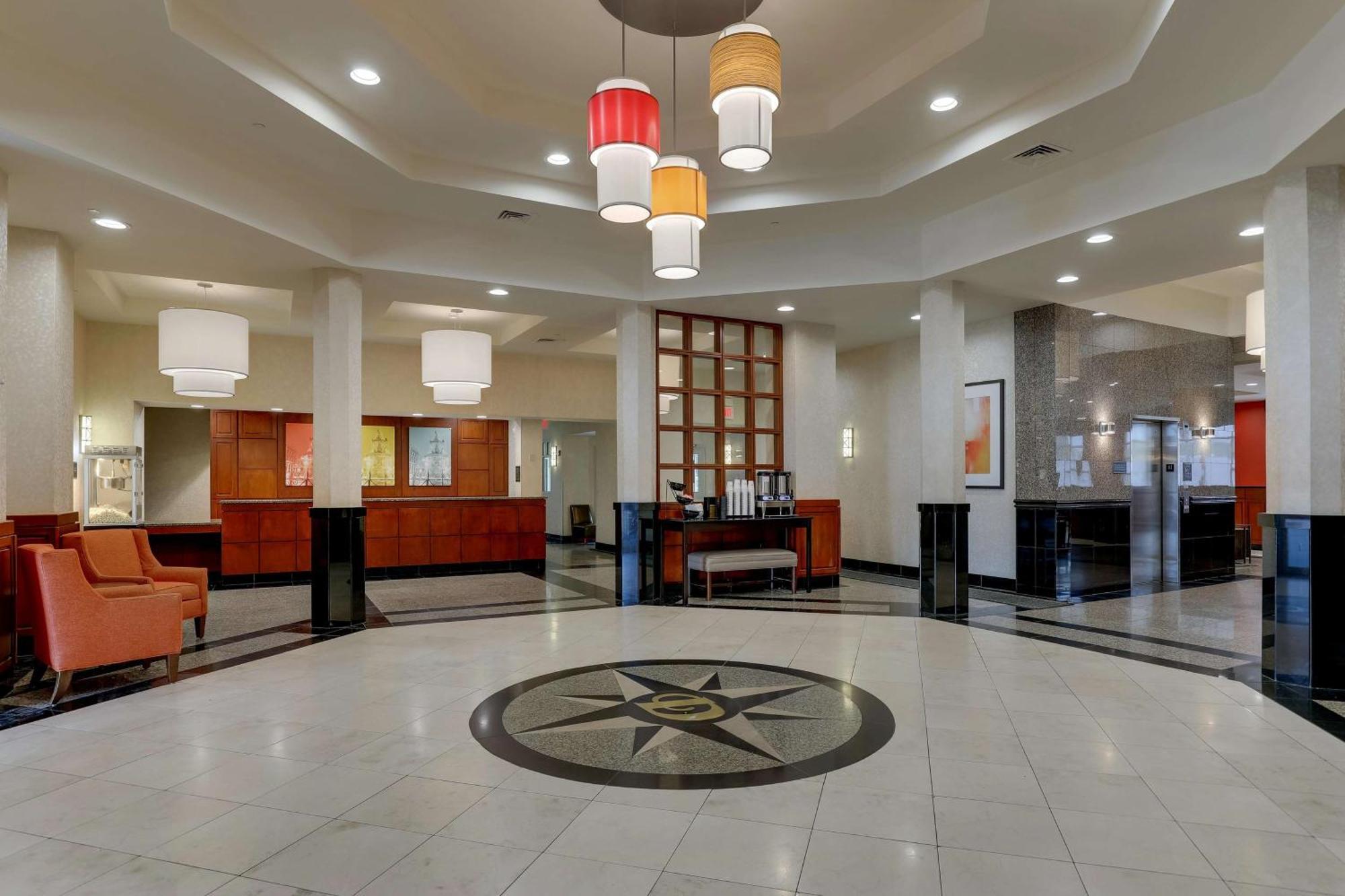Drury Inn & Suites Монтгомери Экстерьер фото